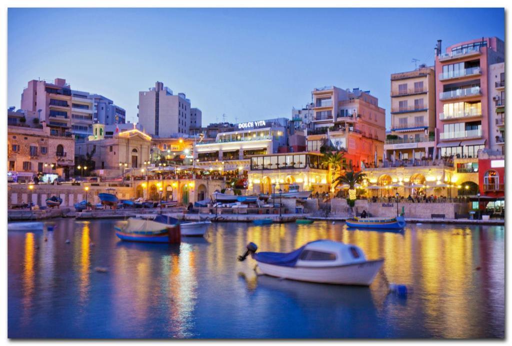 Spectacular Apartment Valletta And Harbour Views Sliema Exterior foto